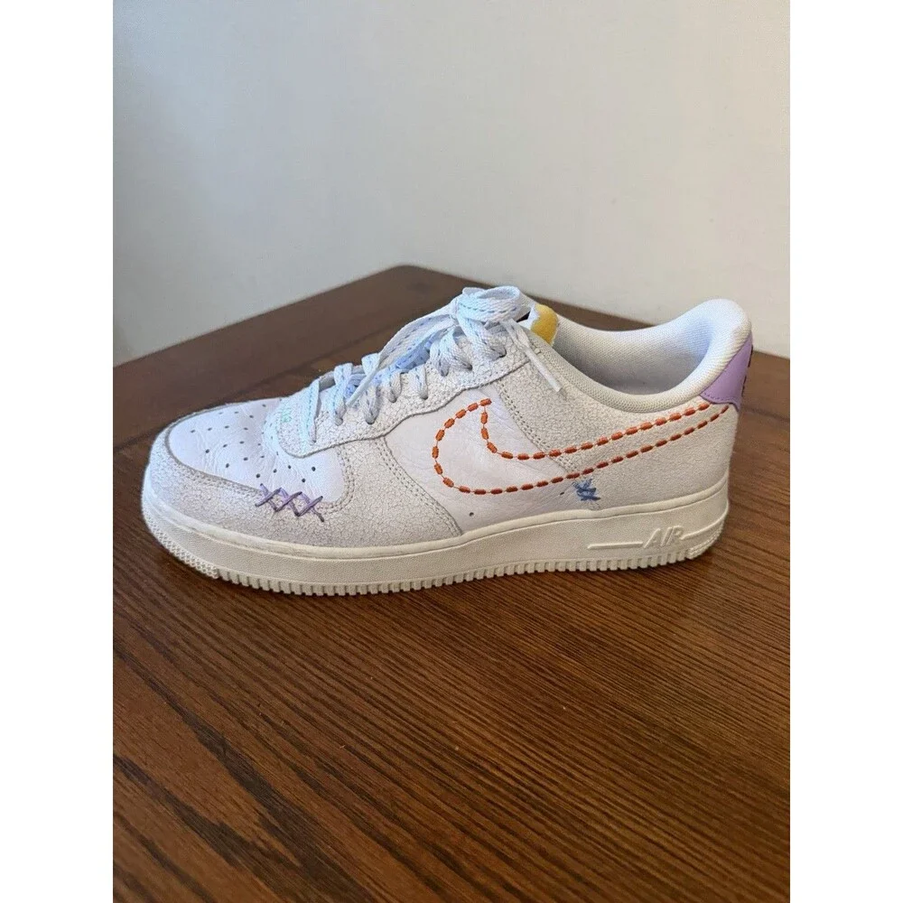 Nike Air Force 1 Low '07 SE Nike 101 DX2348 100 WOMEN SIZE 10